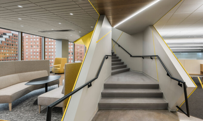 Akami yellow room stairs